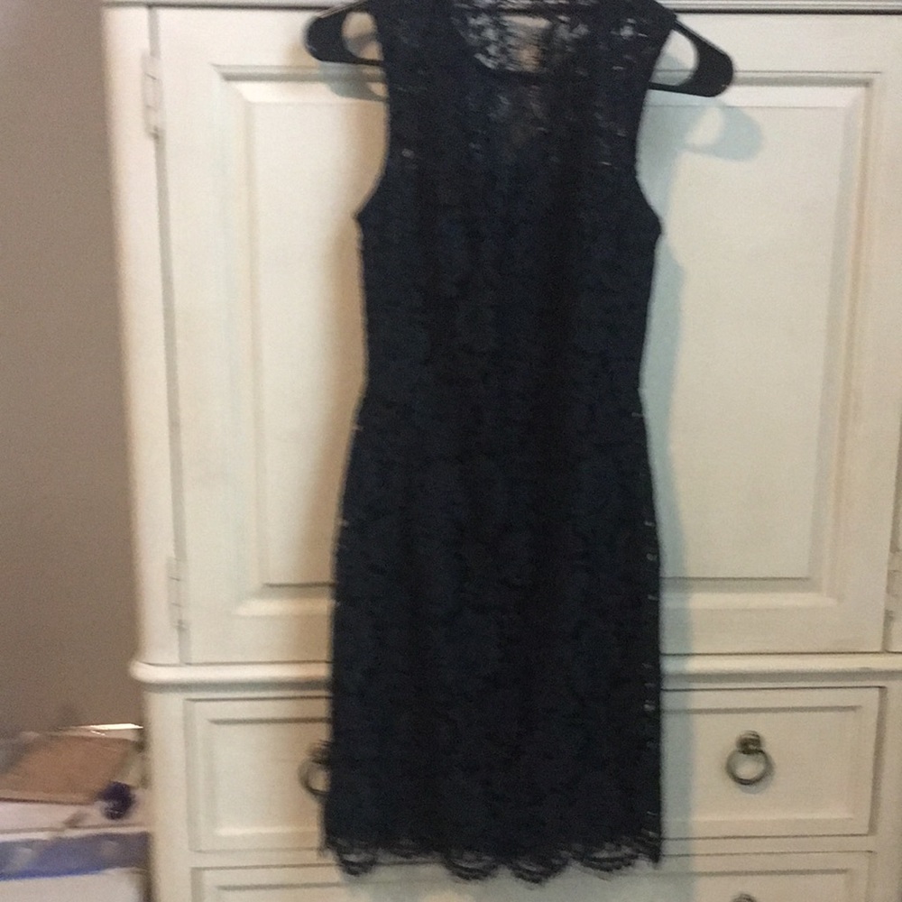 Banana Republic Factory Black and Navy Lace Dress size 0